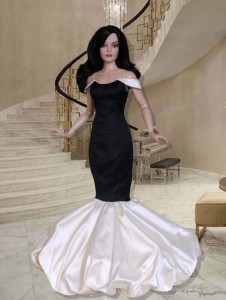 Black & Cream Silk Gown for 16.5" RTB101 Grace Dolls 
