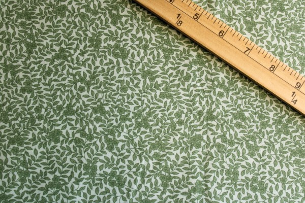 Botanical Green Cotton Fabric - Patty Reed for Fabric Traditions