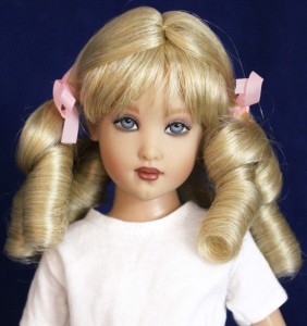 Curly Ponytail Wig with Bangs size 7, Blonde