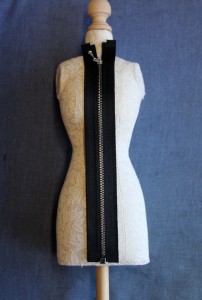 15cm Tiny Teeth Separating Zipper